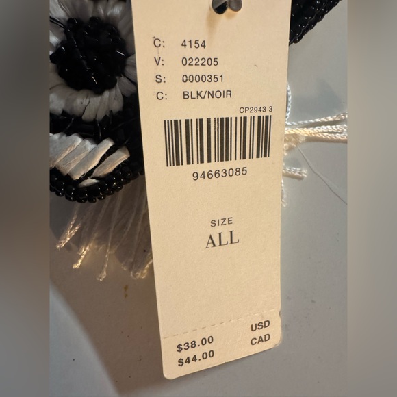 Anthropologie Black and White Beaded Wristlet - Picture 5 of 7